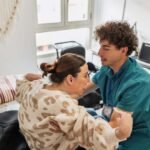 rééducation après AVC à domicile pour retrouver l’autonomie